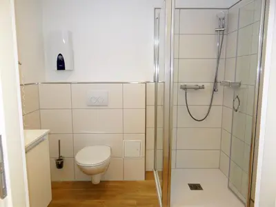 Ein Badezimmer in der Unterkunft Ferienanlage Haus hinter den Dünen App 6 EG 1