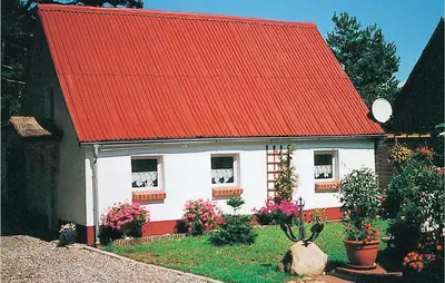 Das Gebäude in dem sich das Ferienhaus befindet