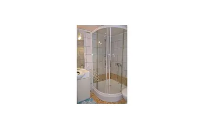 Ein Badezimmer in der Unterkunft Ferienhaus Waldreihe Q