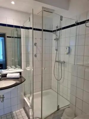 Ein Badezimmer in der Unterkunft Am Kurhaus 212