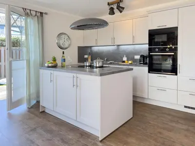 Küche/Küchenzeile in der Unterkunft Hus oevern diek