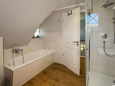 Ein Badezimmer in der Unterkunft Hus oevern diek