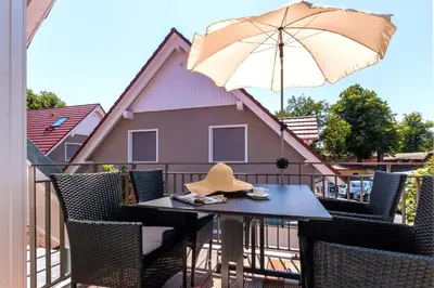 Das Gebäude in dem sich die Ferienwohnung befindet