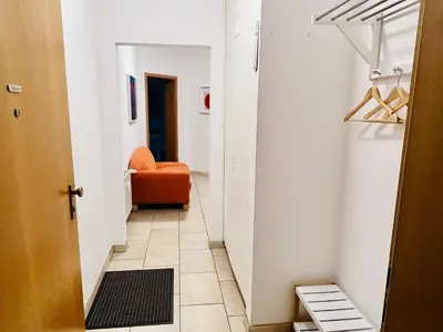 Ein Sitzbereich in der Unterkunft Ropers, Hermann