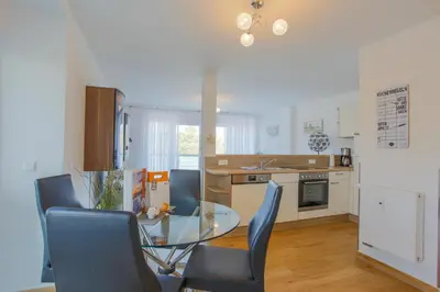 Küche/Küchenzeile in der Unterkunft Ferienwohnung Sanddorn direkt hinter den Dünen