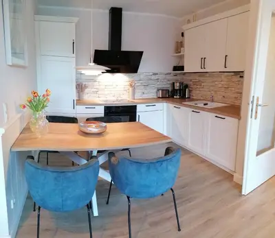 Küche/Küchenzeile in der Unterkunft Apartment 509 - FeWo in der Villa Kurpark