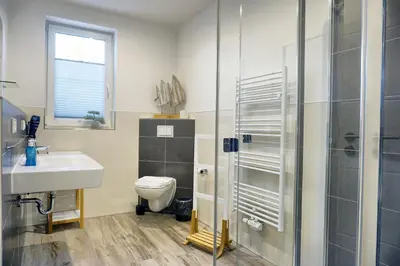 Ein Badezimmer in der Unterkunft Haus Seevogel - Suite Kranich - a57544