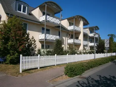 Das Gebäude in dem sich die Ferienwohnung befindet