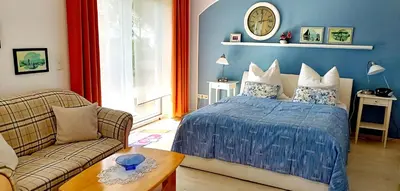 Ein Bett oder Betten in einem Zimmer der Unterkunft Studio 5 im EG Haus Stranddistel, wunderschones Studio fur 2 Personen in Zingst