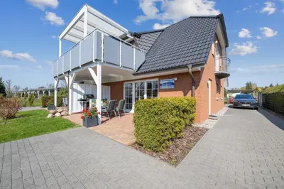 Das Gebäude in dem sich die Ferienwohnung befindet