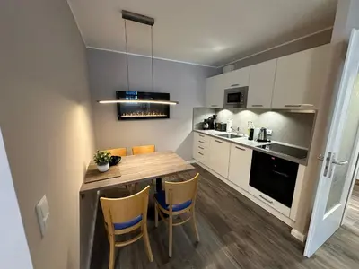 Küche/Küchenzeile in der Unterkunft Ferienwohnung 203 Zingst Oase, 50 m zum Strand, TOPLAGE