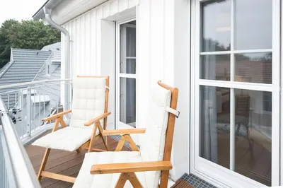 Ein Balkon oder eine Terrasse in der Unterkunft Ferienwohnung Strandgut Sonnenseite