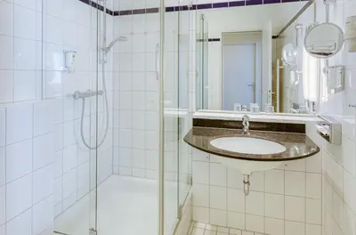 Ein Badezimmer in der Unterkunft Grevenburg an der Seebrücke Zingst