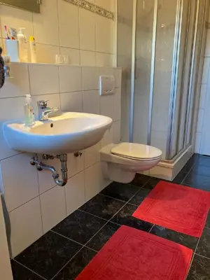 Ein Badezimmer in der Unterkunft Friedensstraße 41 Wohng 12