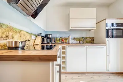Küche/Küchenzeile in der Unterkunft Rosenberg 13 Wohnung 1d DG re
