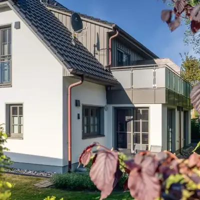 Rosenberg 13 Wohnung 1d DG re