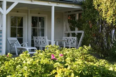 Ein Garten an der Unterkunft In den Wiesen App 3