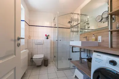 Ein Badezimmer in der Unterkunft An de Dün
