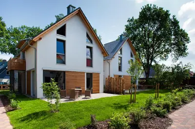 Das Gebäude in dem sich die Ferienwohnung befindet