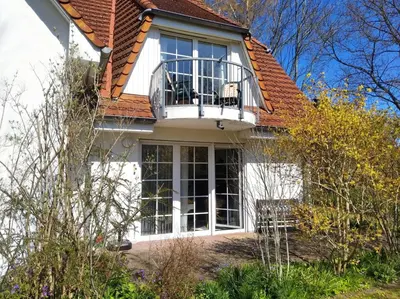 Ein Garten an der Unterkunft Haus Seeschwalbe, Whg3