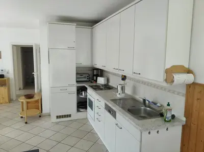 Küche/Küchenzeile in der Unterkunft Haus Seeschwalbe, Whg3