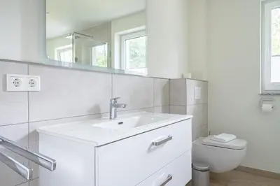 Ein Badezimmer in der Unterkunft Parkblick Parkblick 3