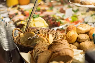 Essen im Hotel oder in der Nähe