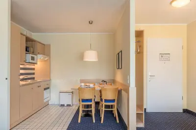 Küche/Küchenzeile in der Unterkunft An de See - im Ostseeheilbad Zingst mit Balkon