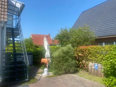 Das Gebäude in dem sich die Ferienwohnung befindet
