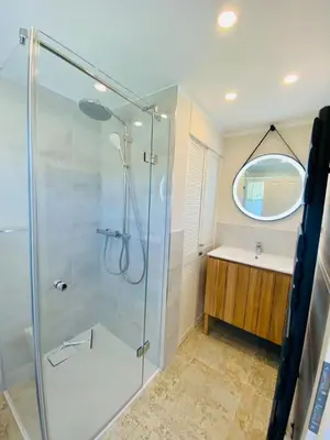 Ein Badezimmer in der Unterkunft Ferienwohnung Sol im idyllischen Pruchten