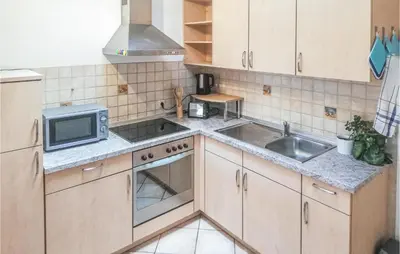 Küche/Küchenzeile in der Unterkunft 1 Bedroom Nice Apartment In Barth