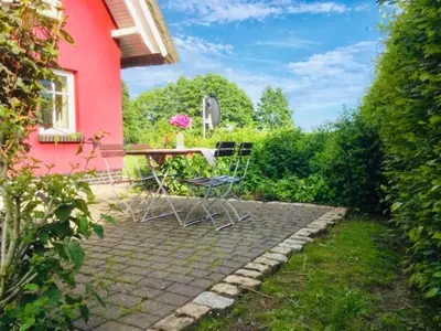 Ein Garten an der Unterkunft Am Eichberg