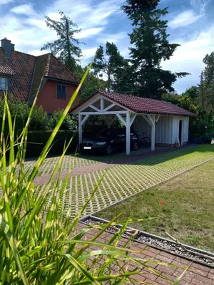 Ein Garten an der Unterkunft Anni