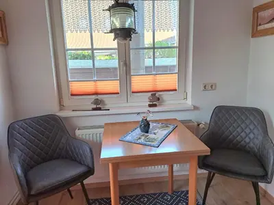 Ein Sitzbereich in der Unterkunft Darß Stuv