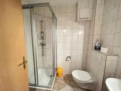 Ein Badezimmer in der Unterkunft Pension Martens - Katja