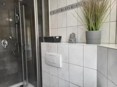 Ein Badezimmer in der Unterkunft Haus Alex Erdgeschoss