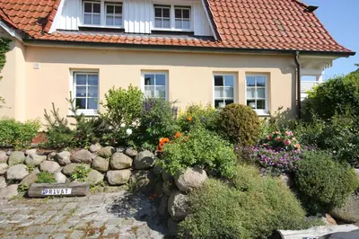 Ein Garten an der Unterkunft Haus Alex Erdgeschoss
