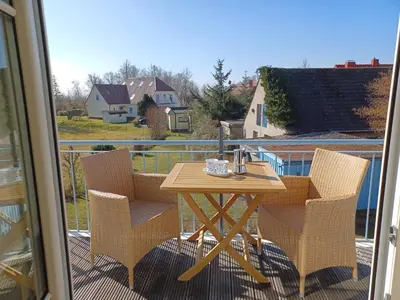 Ein Balkon oder eine Terrasse in der Unterkunft An den Boddenwiesen I