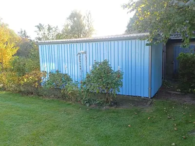 Ein Garten an der Unterkunft An den Boddenwiesen I