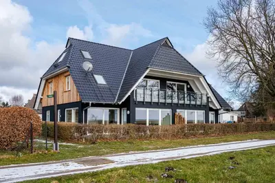 Das Gebäude in dem sich die Ferienwohnung befindet