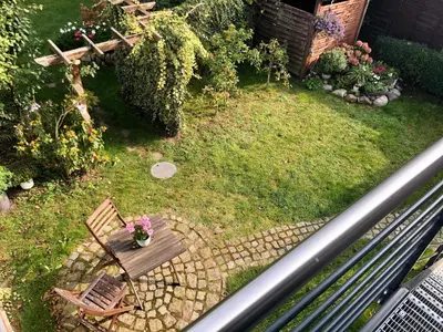 Ein Garten an der Unterkunft Appartement Strand Heim