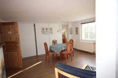 Ein Sitzbereich in der Unterkunft Ferienwohnung Alfredo