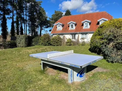 Tischtennis in der Unterkunft FeWo Ariosa - 4 Personen, Terrasse, Sauna, Garten oder in der Nähe