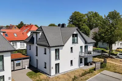 Das Gebäude in dem sich die Ferienwohnung befindet