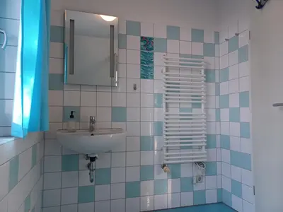 Ein Badezimmer in der Unterkunft Strandhaus Jonathan 3