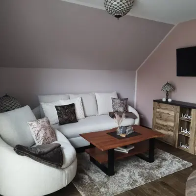 Ein Sitzbereich in der Unterkunft Smile, exclusive Ferienwohnung für 4 Personen in Zingst