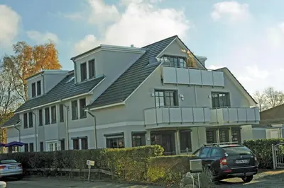 Das Gebäude in dem sich die Ferienwohnung befindet