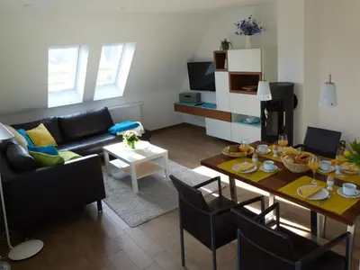 Ein Sitzbereich in der Unterkunft Godehus 4, exquisite Ferienwohnung für 4 Personen in Zingst