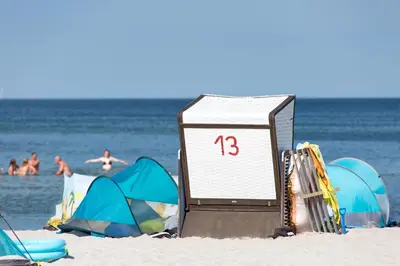 Ein Strand an oder in der Nähe der Ferienwohnung
