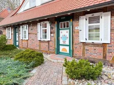 Das Gebäude in dem sich das Ferienhaus befindet